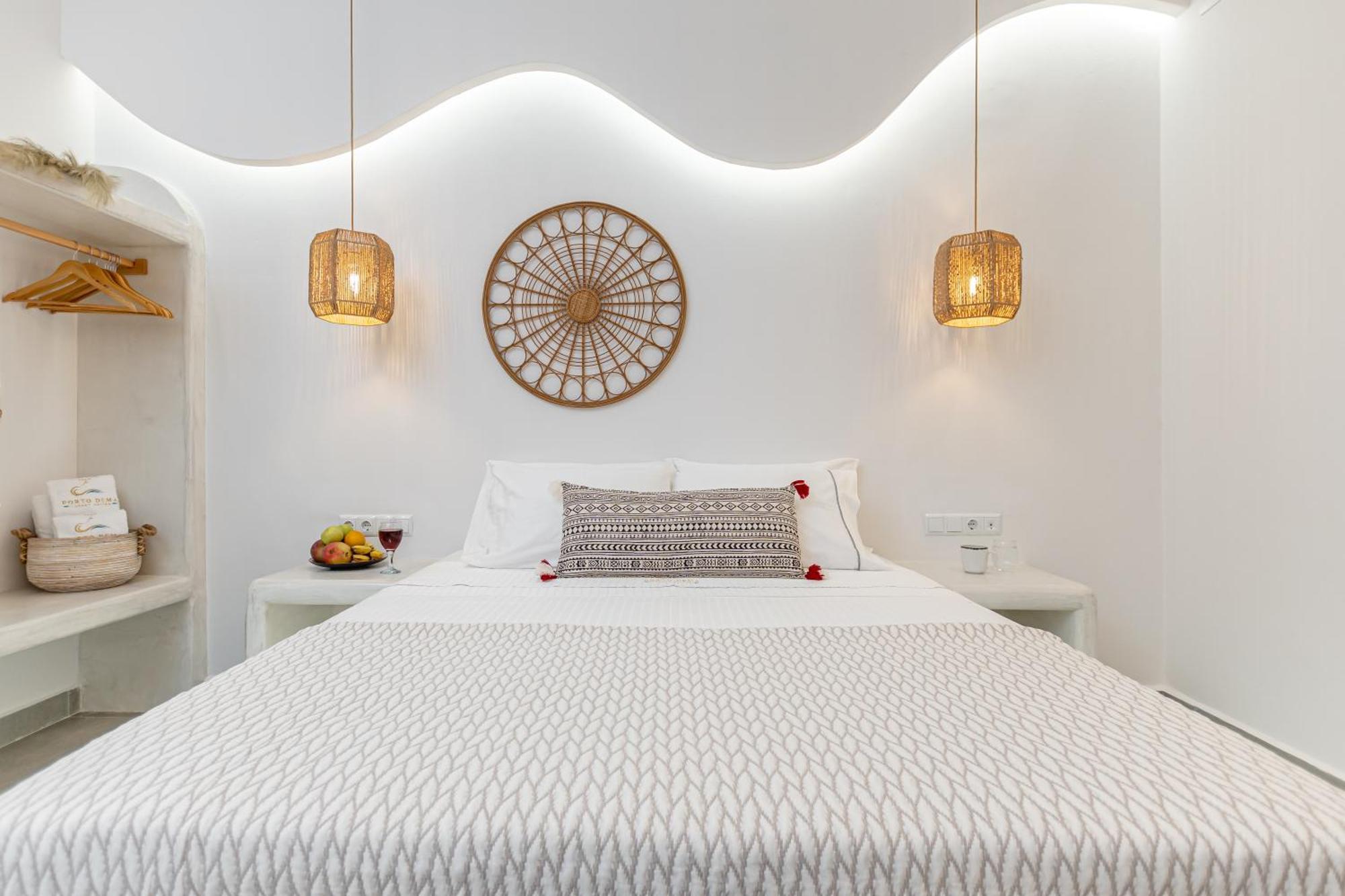 Porto Dema Luxury Suites Schoinoussa Exterior foto